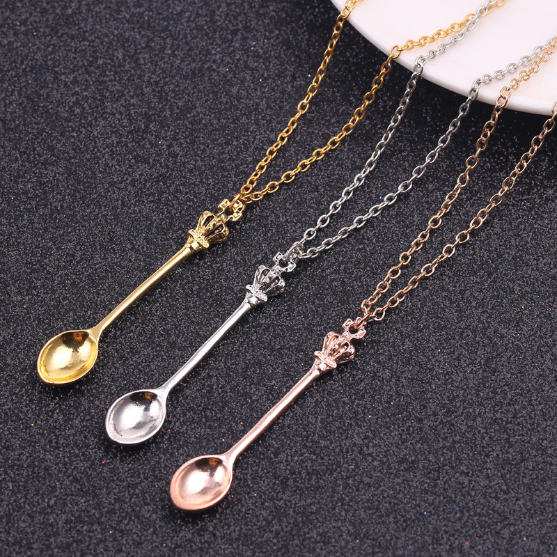 Alice Vintage Goldene Kronen-L – Vintage Collectible Spoons Bewertung und Preis
